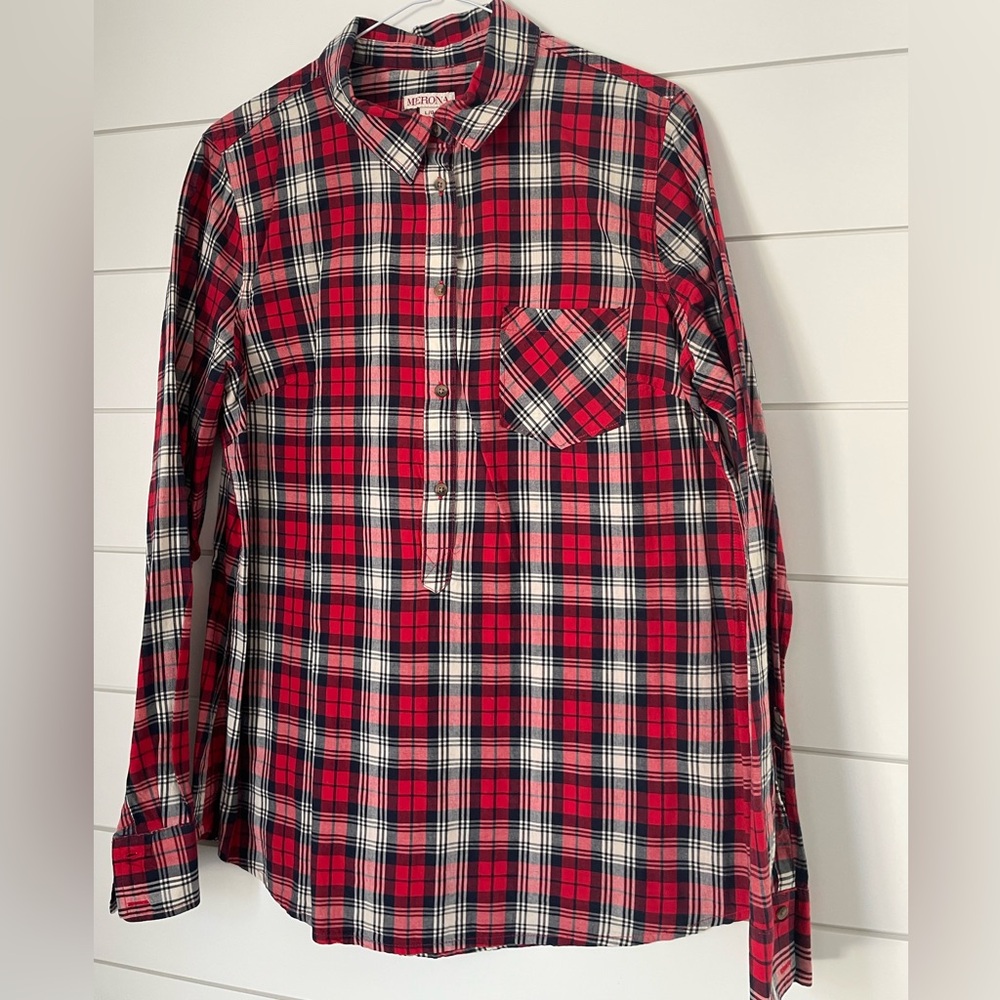 Red Navy Plaid 3/4 button down Casual dress Shirt Classic heritage cabincore